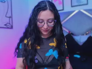 Lucy Joness's Live Sex Cam Show