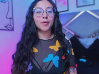 Lucy Joness's Live Sex Cam Show