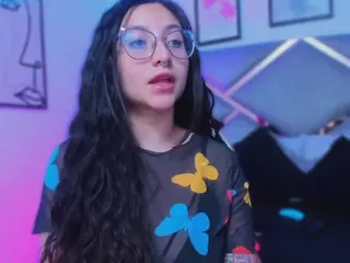 Lucy Joness's Live Sex Cam Show
