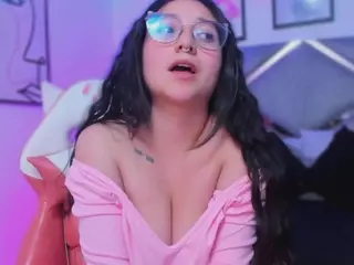 Lucy Joness's Live Sex Cam Show