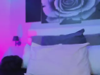 Lucy Joness's Live Sex Cam Show