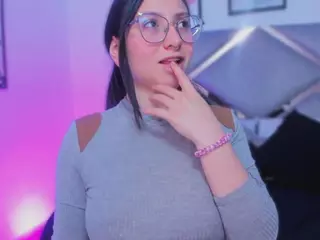 Lucy Joness's Live Sex Cam Show