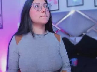 Lucy Joness's Live Sex Cam Show