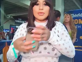 Briina100's Live Sex Cam Show