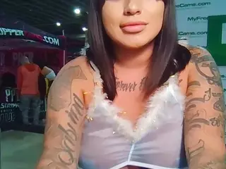 Briina100's Live Sex Cam Show