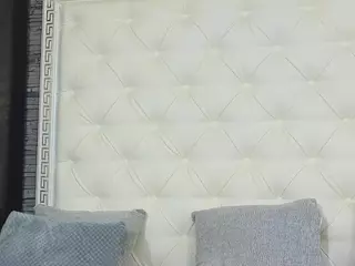 vanessa-rose's Live Sex Cam Show