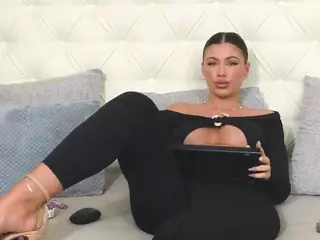 vanessa-rose's Live Sex Cam Show