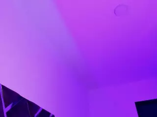 Moon's Live Sex Cam Show