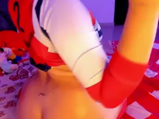 Moon's Live Sex Cam Show