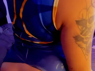 Moon's Live Sex Cam Show
