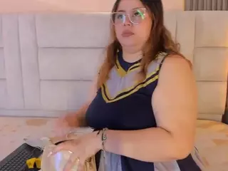 Eymi's Live Sex Cam Show