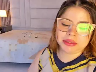 Eymi's Live Sex Cam Show