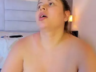 Eymi's Live Sex Cam Show