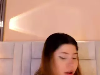 Eymi's Live Sex Cam Show