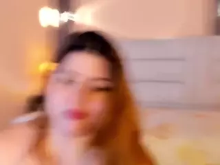 Eymi's Live Sex Cam Show