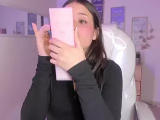 Amaia's Live Sex Cam Show