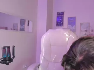 Amaia's Live Sex Cam Show