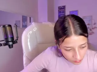 Amaia's Live Sex Cam Show