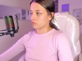 Amaia's Live Sex Cam Show