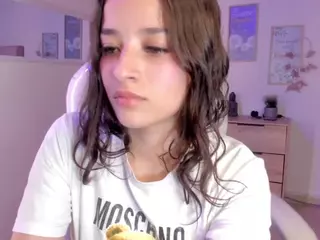 Amaia's Live Sex Cam Show