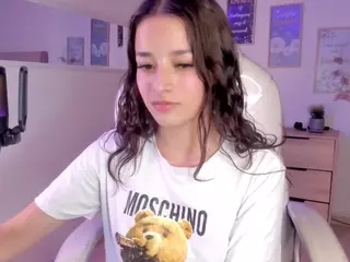 Amaia's Live Sex Cam Show