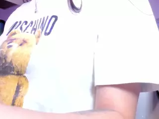 Amaia's Live Sex Cam Show