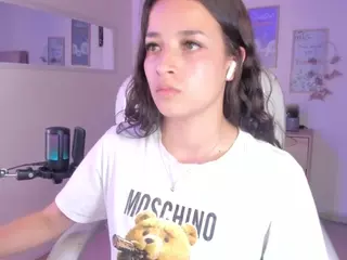 Amaia's Live Sex Cam Show
