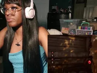 itstaylorofficial's Live Sex Cam Show