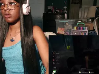 itstaylorofficial's Live Sex Cam Show