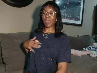itstaylorofficial's Live Sex Cam Show