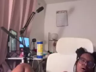 itstaylorofficial's Live Sex Cam Show