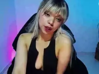 emerald00's Live Sex Cam Show
