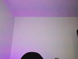 emerald00's Live Sex Cam Show