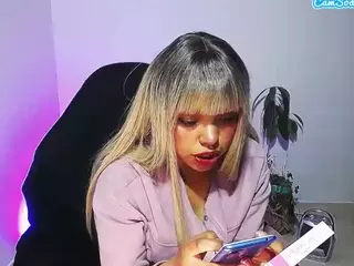 emerald00's Live Sex Cam Show