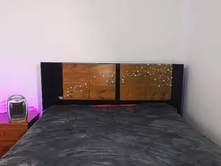 emerald00's Live Sex Cam Show