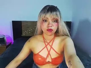 emerald00's Live Sex Cam Show