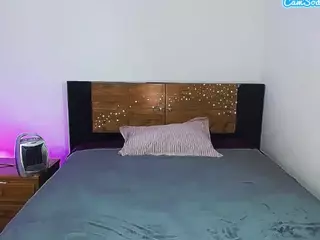 emerald00's Live Sex Cam Show