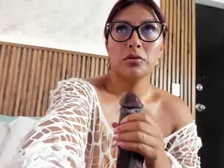 veronica's Live Sex Cam Show