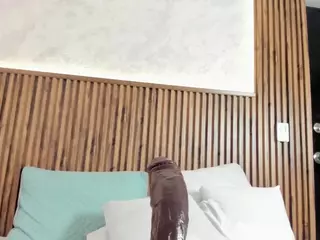 veronica's Live Sex Cam Show