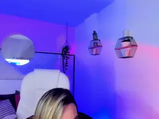 Harper-woods's Live Sex Cam Show