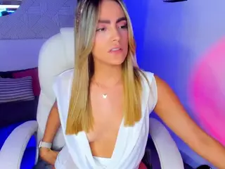 Harper-woods's Live Sex Cam Show