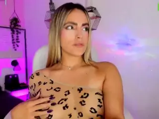 Harper-woods's Live Sex Cam Show