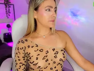 Harper-woods's Live Sex Cam Show