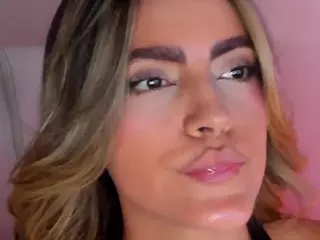 Harper-woods's Live Sex Cam Show