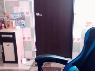Korolek12's Live Sex Cam Show