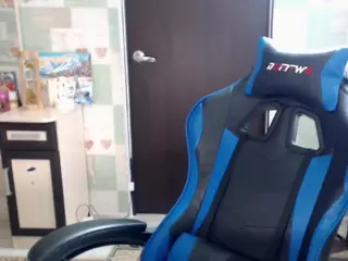 Korolek12's Live Sex Cam Show