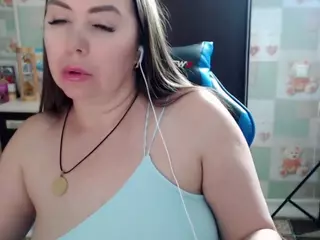Korolek12's Live Sex Cam Show