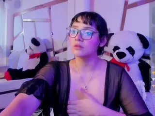 Lucy's Live Sex Cam Show