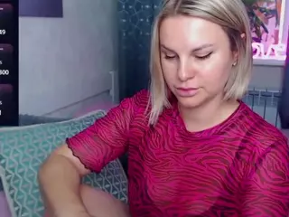 MonaLisaG's Live Sex Cam Show