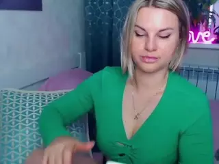 MonaLisaG's Live Sex Cam Show